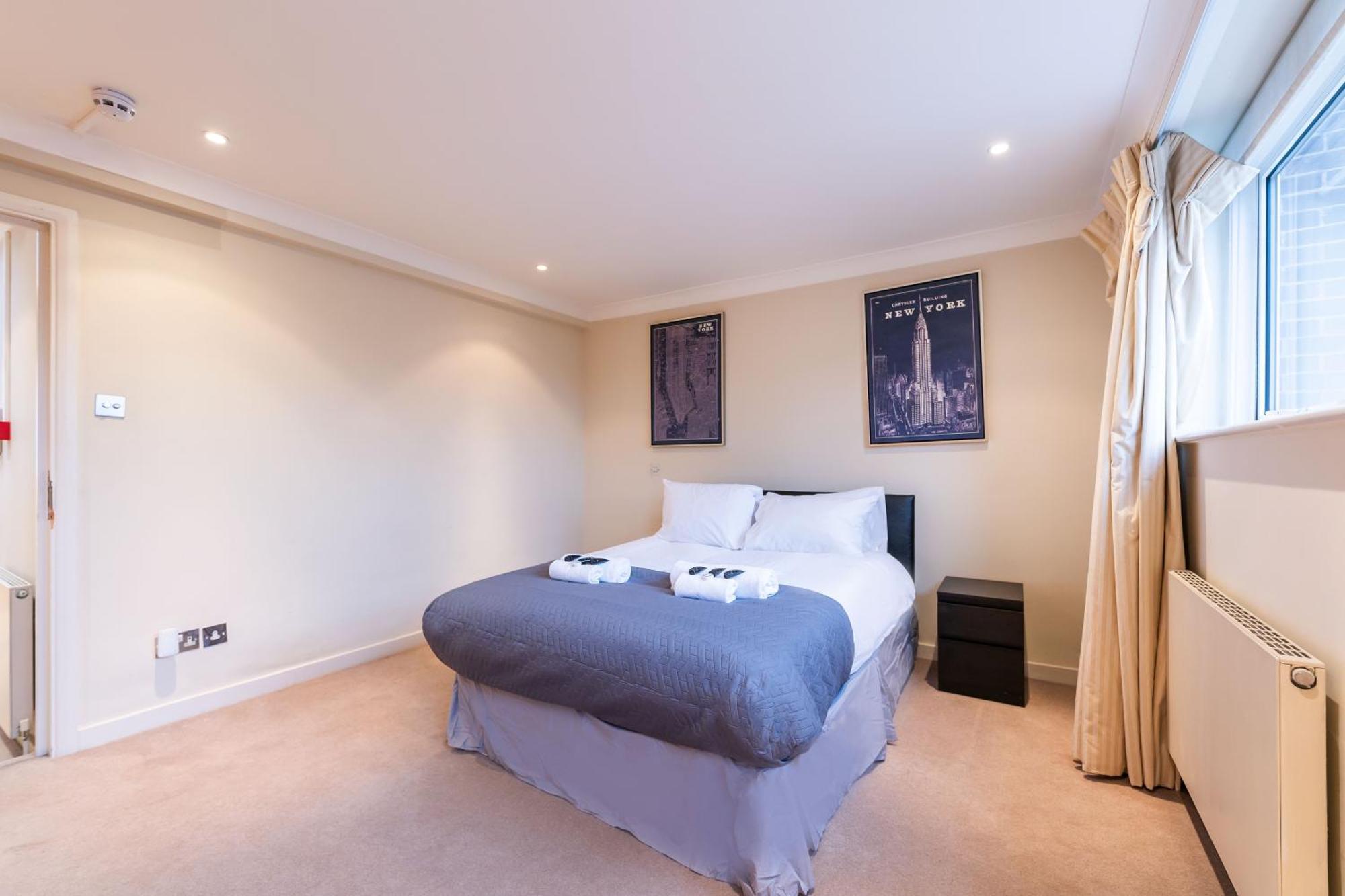 Luxury 6 Bedroom House In Southwick Street 런던 외부 사진